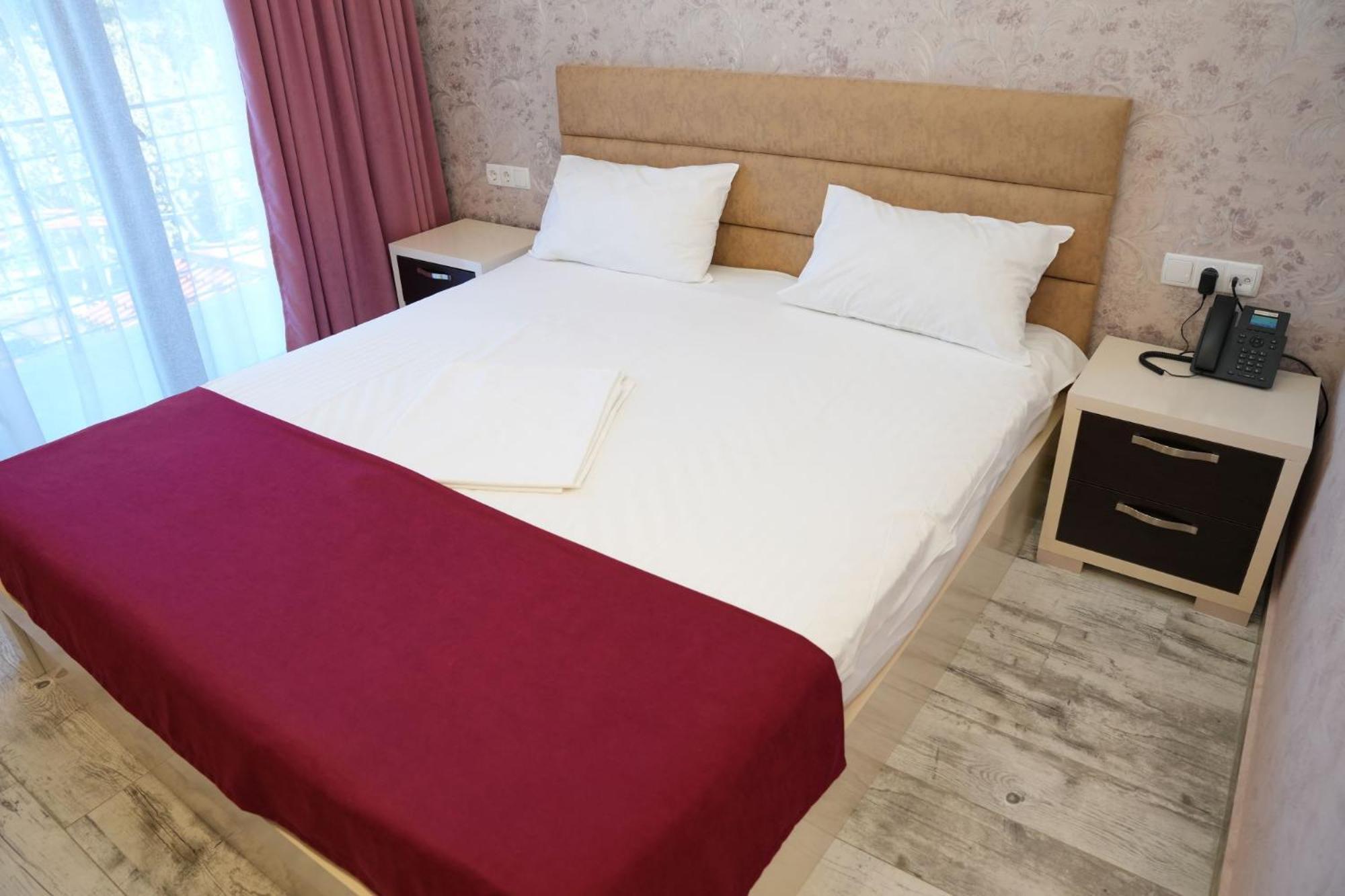 Sierra Hotel Tbilisi Exterior photo